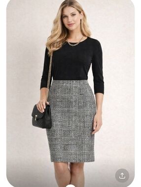 TALBOTS BLACK  AND  WHITE HOUNDSTOOTH/PLAID PRINT. SIZE 14 PETITE